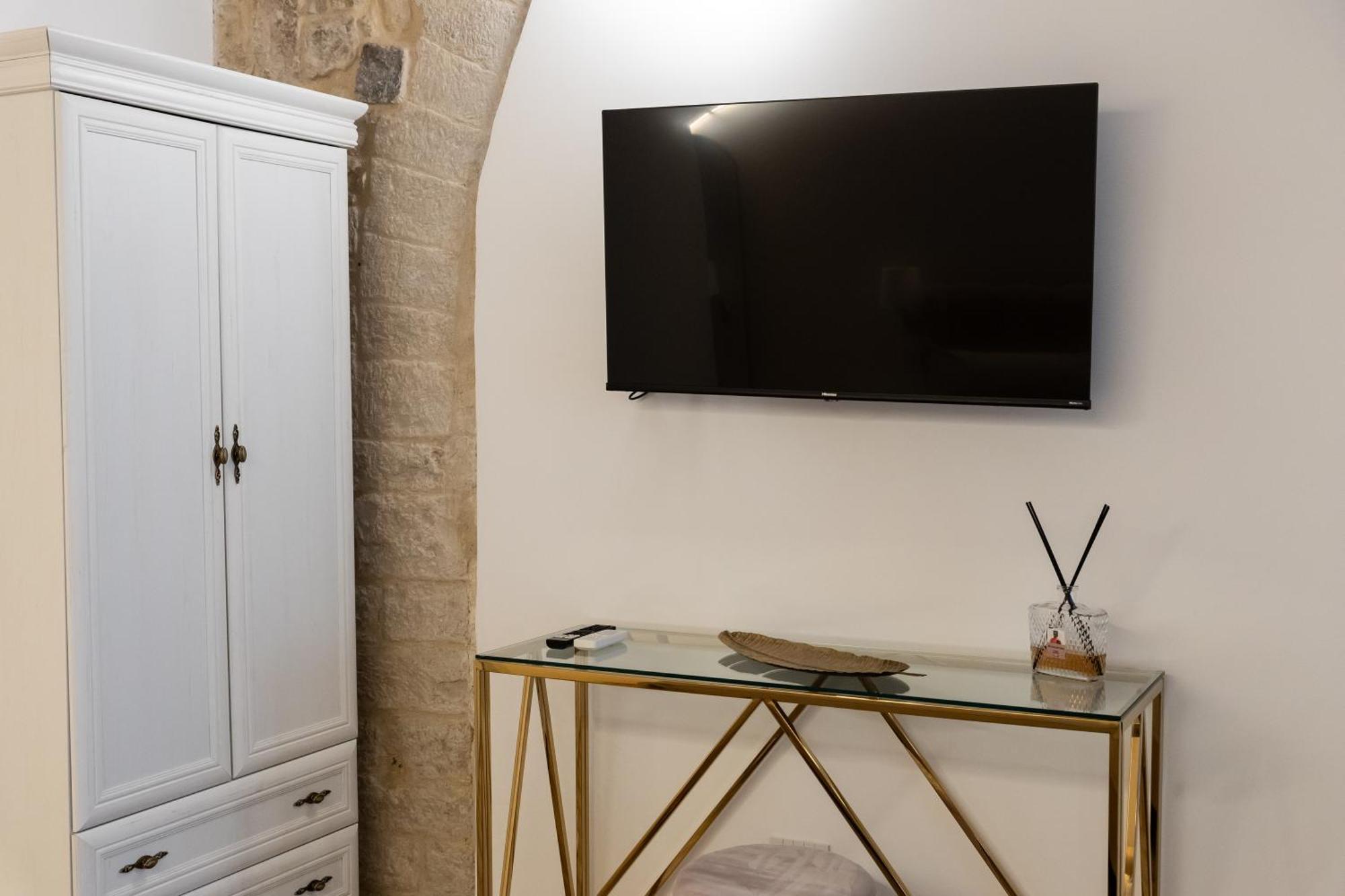 Carola Luxury Room Bari Exterior foto